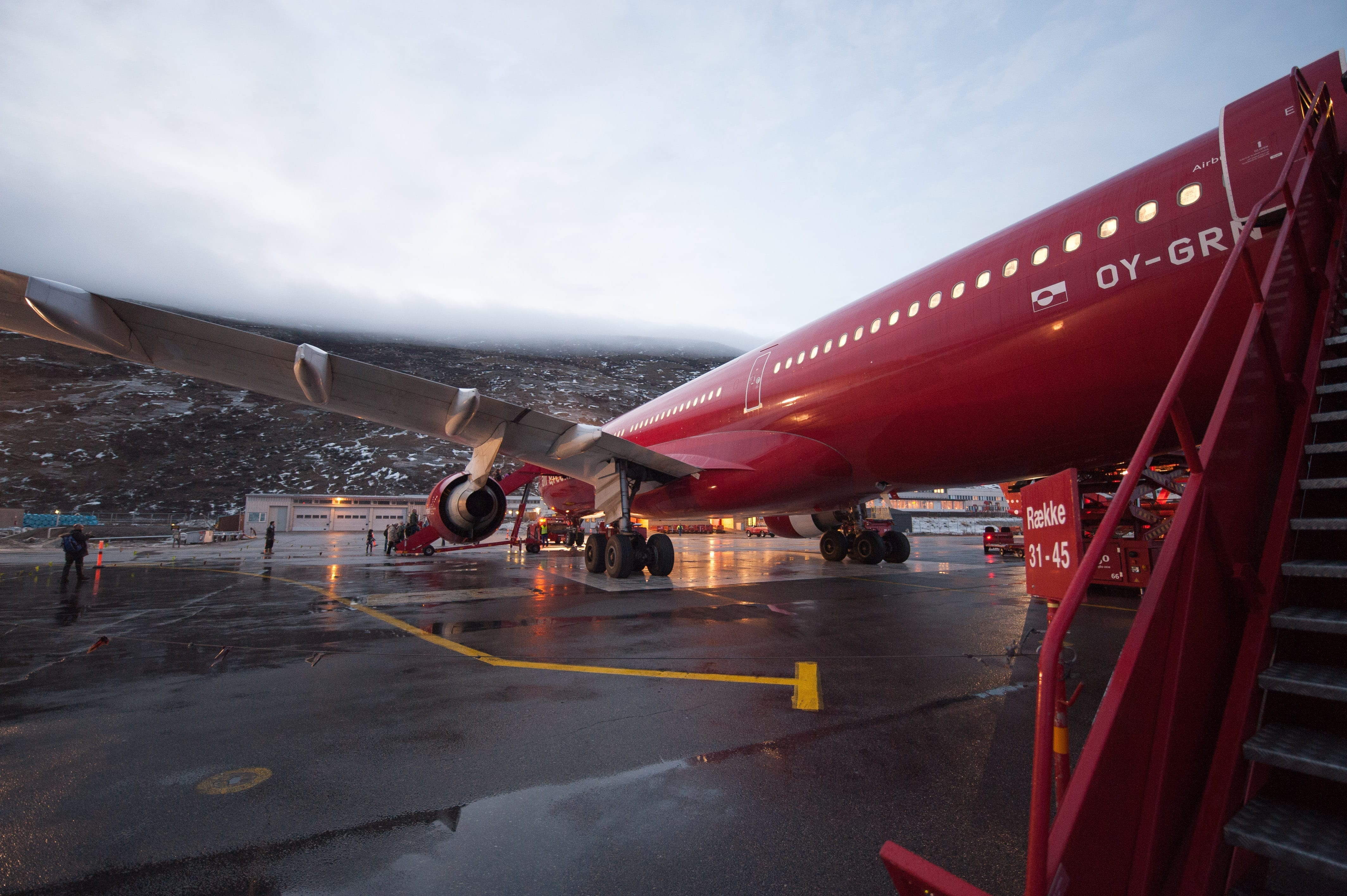 Connecting flights to Greenland Greenland Travel EN