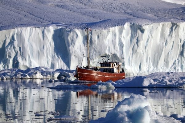 Photo by Greenland Travel